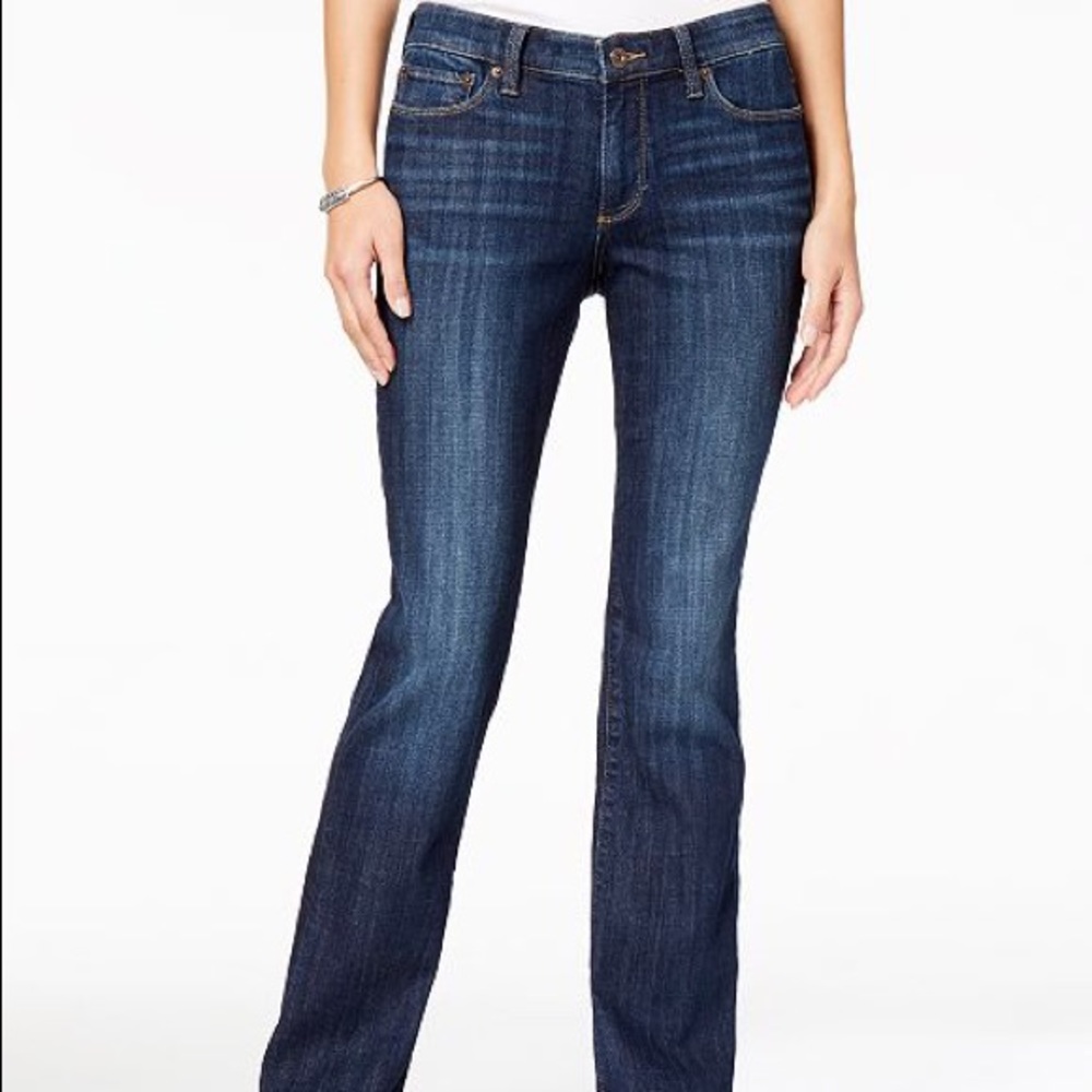 Lucky Brand Sweet N Low Rise Dark Wash Jeans